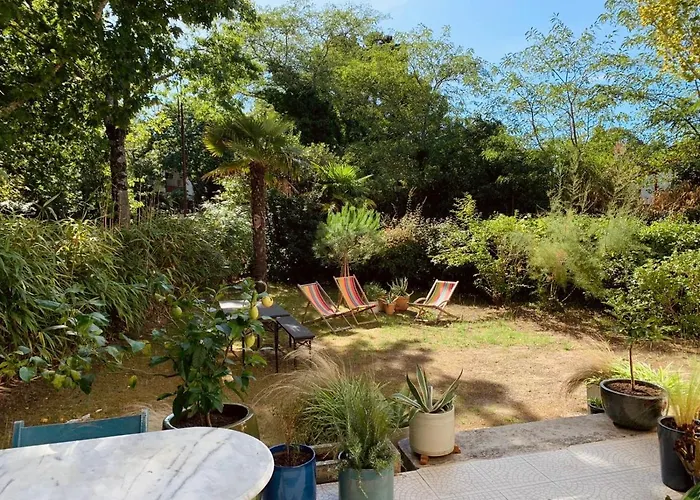 Le Quatre Allee Stella آركاشو