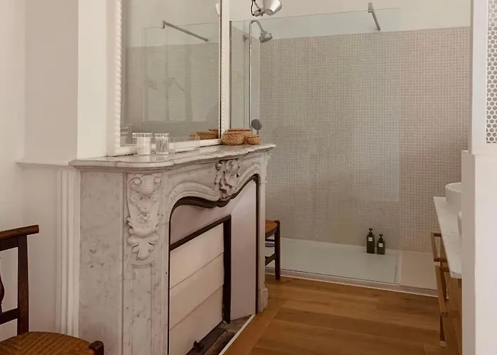 Le Quatre Allee Stella شقة *